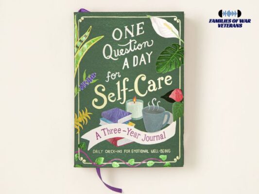 Uncommon Goods A Question A Day for Self-Care: A 3-Year Journal